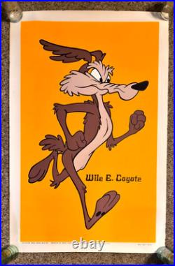 1968 WILE E COYOTE ARTKO STUDIOS LITHO BLACKLIGHT WARNER BROS 23x35 NOS RARE