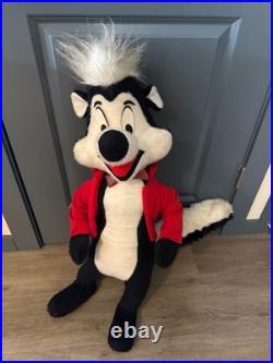 1970s Warner Bros Pepé Le Pew 33 Store Display Plush City Star Canada Rare