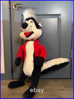 1970s Warner Bros Pepé Le Pew 33 Store Display Plush City Star Canada Rare