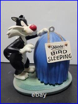 1994 rare and unique Warner Bros. Figurine-SYLVESTER AND Tweety Bird