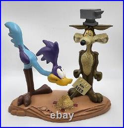 1996 Warner Bros. Wile E. Coyote & Road Runner Bobble Heads With Open Box Rare 1996 Warner Bros. Wile E. Coyote & Road Runner Bobble Heads With Open Box Rare