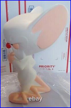 1997 RARE Brain statue from Pinky and the Brain cartoon, Warner Bros