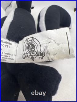 2005 Vintage SUPER RARE HAPPYLAND Pepe Le Pew 10 Plush Looney Tunes Warner Bros