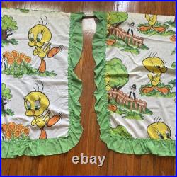 4pc Rare Vintage Tweety Bird Sylvester The Cat Warner Bros Inc. 1975 Curtains
