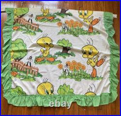 4pc Rare Vintage Tweety Bird Sylvester The Cat Warner Bros Inc. 1975 Curtains