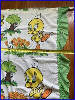 4pc Rare Vintage Tweety Bird Sylvester The Cat Warner Bros Inc. 1975 Curtains