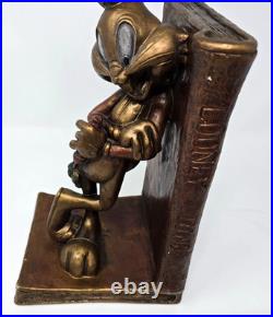 AUSTIN SCULPTURE STATUE Bookend Bugs Bunny Rare WARNER BROS 1999 Looney Toon AUSTIN SCULPTURE STATUE Bookend Bugs Bunny Rare WARNER BROS 1999 Looney Toon