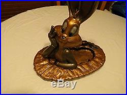 Austin Sculpture bugs bunny RARE 1997 Warner Brothers coming out of hole LT0500