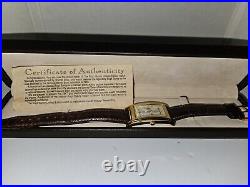 Bugs Bunny Pedre Warner Bros Vintage Rare Limited Ed. #2908 Watch withBox Papers Bugs Bunny Pedre Warner Bros Vintage Rare Limited Ed. #2908 Watch withBox Papers