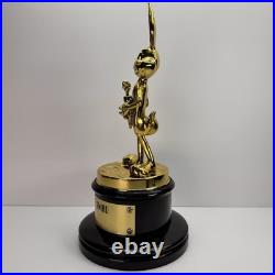Bugsby Warner Bros Studio Hollywood Golden Carrot Award Trophy VERY RARE READ
