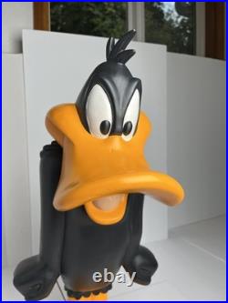 DAFFY DUCK Statue 23 Angry Very Rare Early Version from 1996 Warner Bros Store