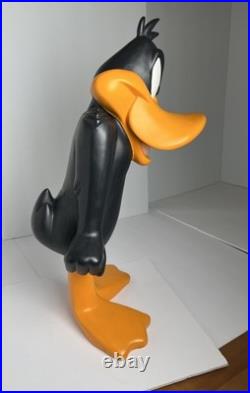 DAFFY DUCK Statue 23 Angry Very Rare Early Version from 1996 Warner Bros Store