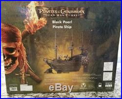Disney Pirates Of The Caribbean Dead Man's Chest RC Black Pearl Remote Ship RARE