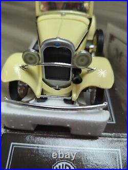 ERTL 1930 FORD MODEL A ROADSTER WARNER BROS. PEPE LE PEW DIECAST CAR NIB-Rare ERTL 1930 FORD MODEL A ROADSTER WARNER BROS. PEPE LE PEW DIECAST CAR NIB-Rare