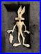 EXTREMELY_RARE_1997_Warner_Bros_3D_Printed_Wile_E_Coyote_01_iyg