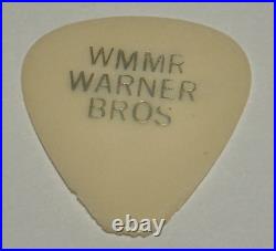 Eric Clapton Eric's Guitar Pick 1985 World Tour Stage-used Wwmr Warner Bros Rare Eric Clapton Eric's Guitar Pick 1985 World Tour Stage-used Wwmr Warner Bros Rare