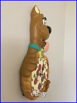 Extremely Rare! 1997 Warner Bros. Studio Scooby Doo Pizza Moving Wall Clock