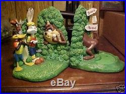 Extremely Rare! Looney Tunes Bugs Bunny Daffy Duck & Taz Devil Bookends Statues