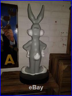 Extremely Rare! Looney Tunes Bugs Bunny Giant Figurine Piggy Bank Statue