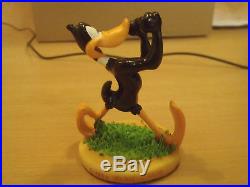 Extremely Rare! Looney Tunes Daffy Duck Bring it on! Small Figurine Statue