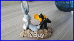 Extremely Rare! Looney Tunes Daffy Duck & Bugs Bunny Demons & Merveilles Statue