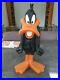 Extremely_Rare_Looney_Tunes_Daffy_Duck_Standing_Angry_Old_Big_Figurine_Statue_01_jrqf