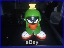 Extremely Rare! Looney Tunes Marvin The Martian Standing with Lasergun Statue