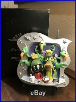 Extremely Rare! Looney Tunes Marvin The Martian with K9 Dog LE of 2500 3D Statue