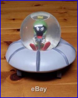 Extremely Rare! Looney Tunes Marvin the Martian Flying His UFO Fig Globe Statue