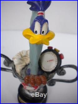 Extremely Rare! Looney Tunes Road Runner Best Runner Trophy Figurine Statue