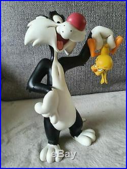 Extremely Rare! Looney Tunes Sylvester Captured Tweety Figurine Statue