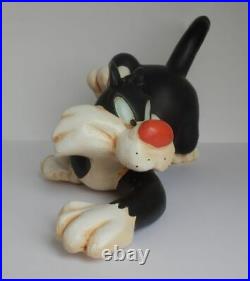 Extremely Rare! Looney Tunes Sylvester Hunting For Tweety Old Figurine Statue