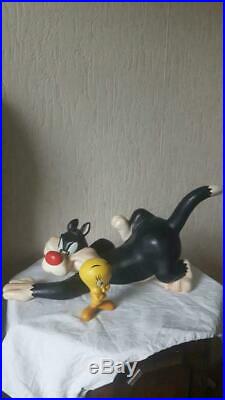 Extremely Rare! Looney Tunes Sylvester Hunting Tweety Big Old Figurine Statue
