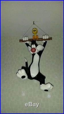 Extremely Rare! Looney Tunes Sylvester & Tweety on Trapeze Figurine Statue