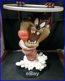 Extremely Rare! Looney Tunes Taz Tasmanian Devil Butler Lifesize Figurine Statue