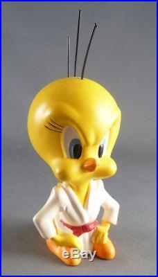 Extremely Rare! Looney Tunes Tweety Karate Bird Demons & Merveilles Fig Statue