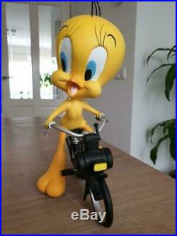 Extremely Rare! Looney Tunes Tweety Riding A Bike Demons & Merveilles Statue