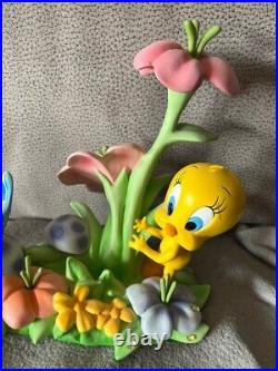 Extremely Rare! Looney Tunes Tweety Warner Bros Store Vintage Figurine Statue
