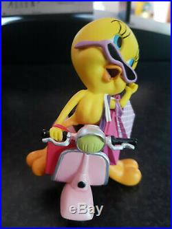Extremely Rare! Looney Tunes Tweety on Scooter Demons & Merveilles Fig LE Statue