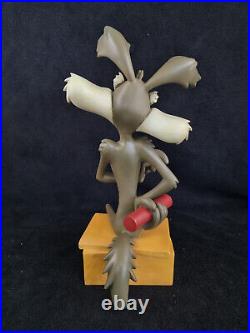 Extremely Rare! Looney Tunes Wile E Coyote Sitting on Dynamite Big Fig Statue