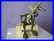 Extremely_Rare_Looney_Tunes_Wile_E_Coyote_on_Dynamite_Crate_LE_Figurine_Statue_01_mp