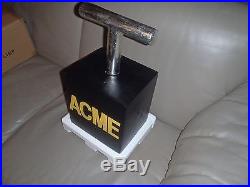 Extremely Rare! Looney Tunes Wilie E Coyote ACME TNT Detonator Figurine Statue