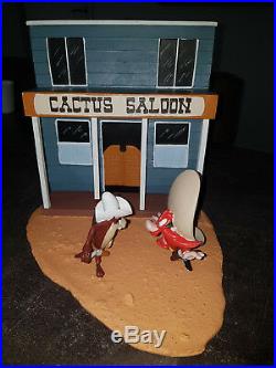 Extremely Rare! Looney Tunes Yosemite Sam with Taz Gunfight at Saloon Fig Statue