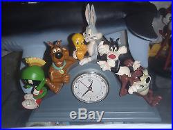 Extremely Rare! Looney Tunes and Scooby Doo Table Clock Figurine Statue
