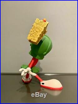 Extremely Rare! Marvin the Martian with Lasergun Leblon Delienne Figurine Statue