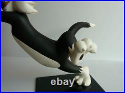 Extremely Rare! Sylvester Snatching Tweety in Mid Air Leblon Delienne Big Statue