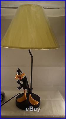 Extremely Rare! Warner Bros Looney Tunes Daffy Duck Giant Polyresin Statue Lamp