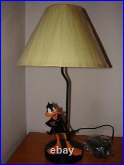 Extremely Rare! Warner Bros Looney Tunes Daffy Duck RUTTEN Table Lamp Statue NEW