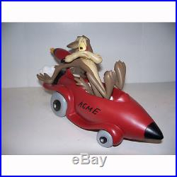 Extremely Rare! Warner Bros Looney Tunes Wile E. Coyote in Rocket Car Statue