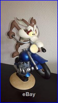 Extremely Rare! Wile E Coyote on Motorcycle Demons & Merveilles LE of 3502 Statu
